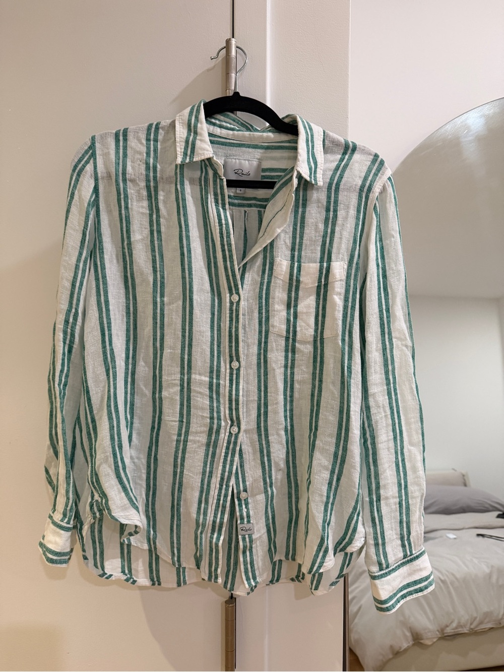 Rails White Linen Button-Down Shirt with Green Stripes